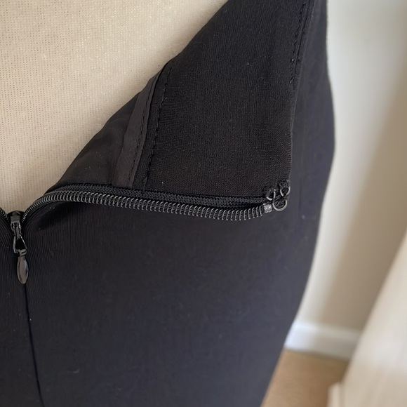 DKNY Black Midi Skirt. - Picture 6 of 13